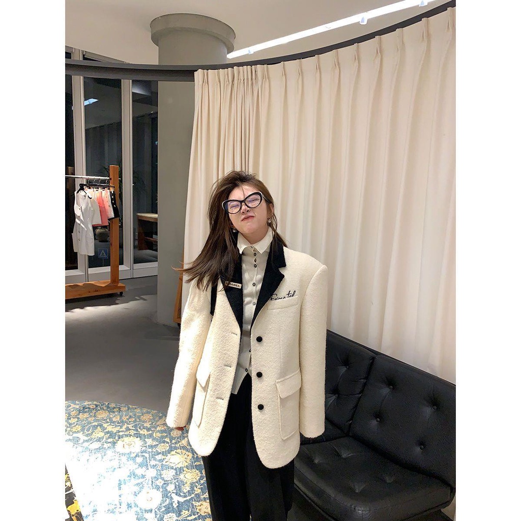 Áo Khoác Len Dáng Rộng Thêu Họa Tiết Retro Thời Trang Thu Đông 2021 Cho Nữ