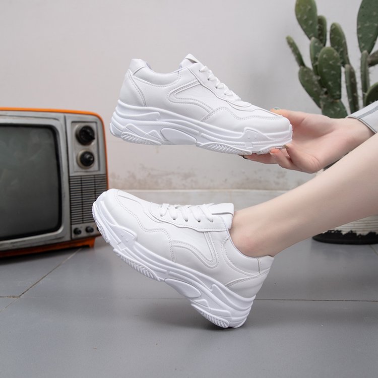 Giày Thể Thao Nữ Thời Trang Năng Động | BigBuy360 - bigbuy360.vn