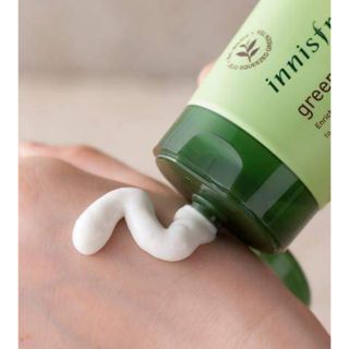 Sữa rửa mặt Innisfree green tea cleansing foam