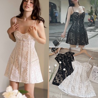 sẵn Đầm ren hai dây 2s cúp ngực hoa nổi ( về mẫu mới )