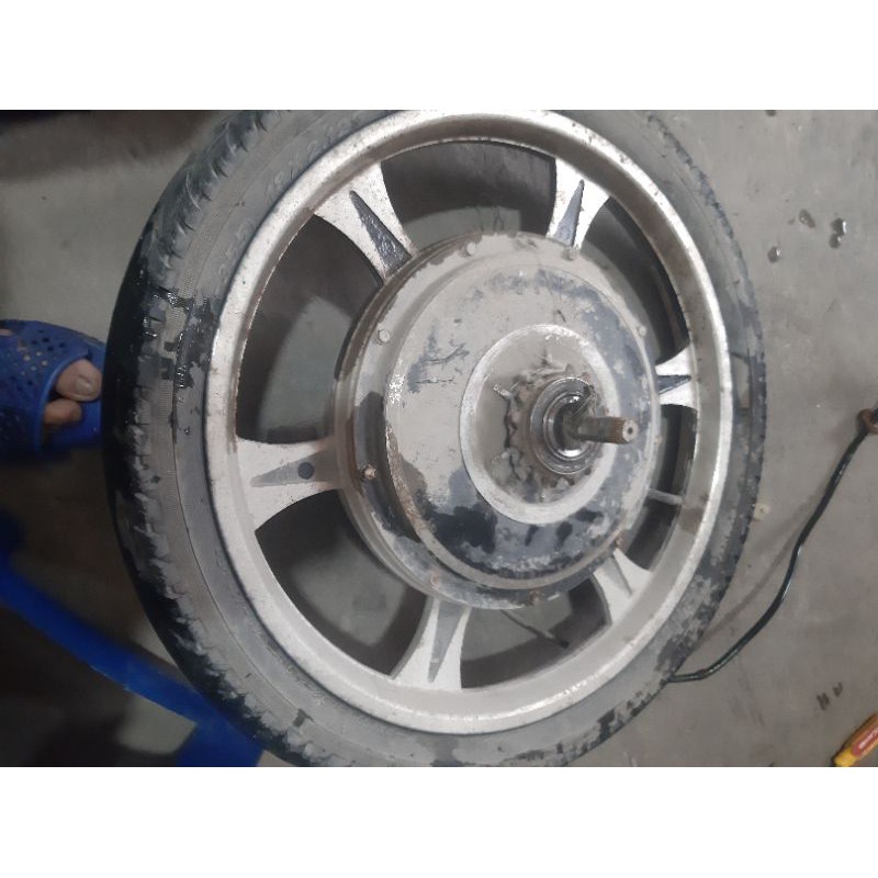 Cặp bánh xe đạp điện tháo xe vẫn sử dụng tốt 18×2.125