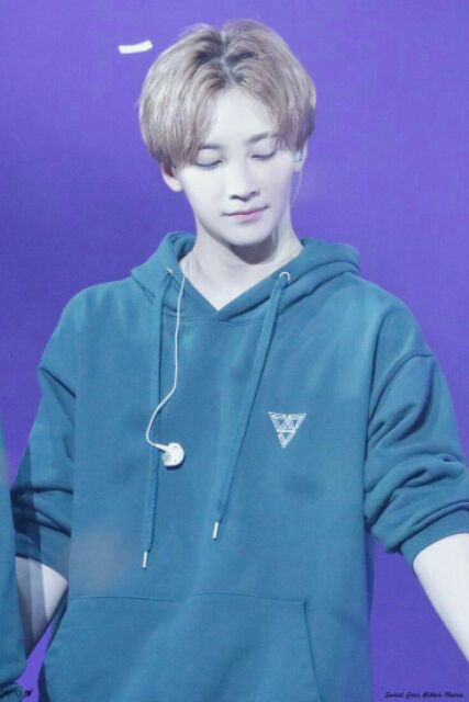 ÁO KHOÁC SEVENTEEN