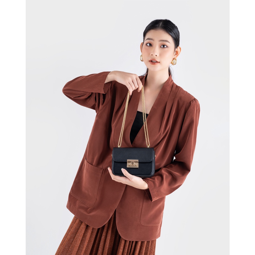 Túi đeo chéo nữ nắp gập khóa vàng YUUMY Seasand YN109