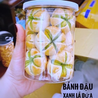 Bánh đậu xanh lá dứA