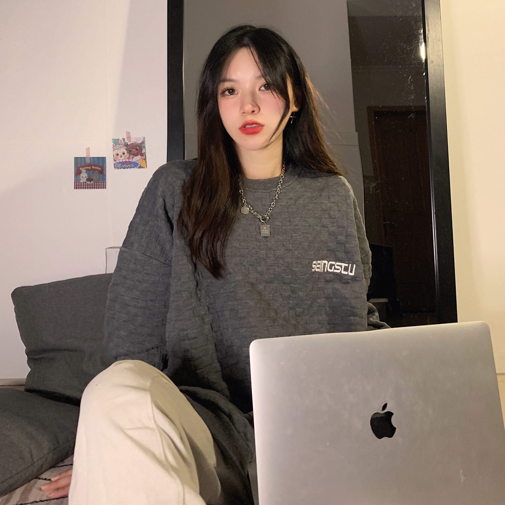 Áo Sweater Mỏng Tay Dài Cổ Tròn Dáng Rộng Phong Cách Hàn Quốc Dành Cho Nữ | BigBuy360 - bigbuy360.vn