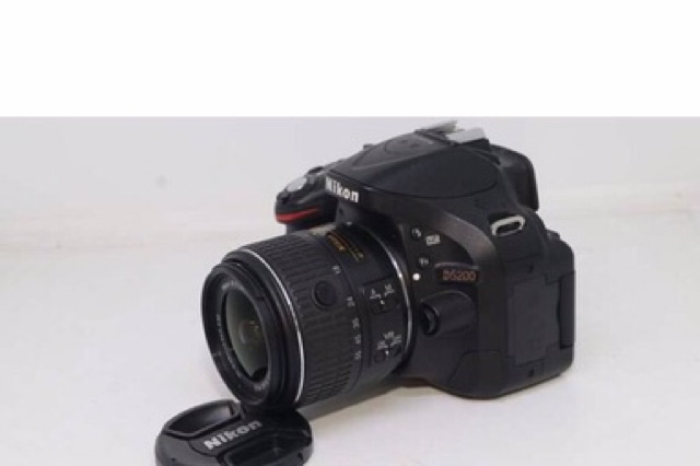 Máy ảnh nikon d5200 kèm kit 18-55mm