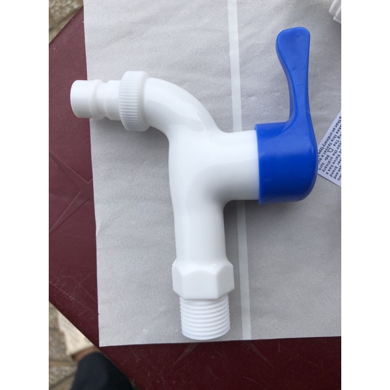 Vòi hồ nhựa phi 21