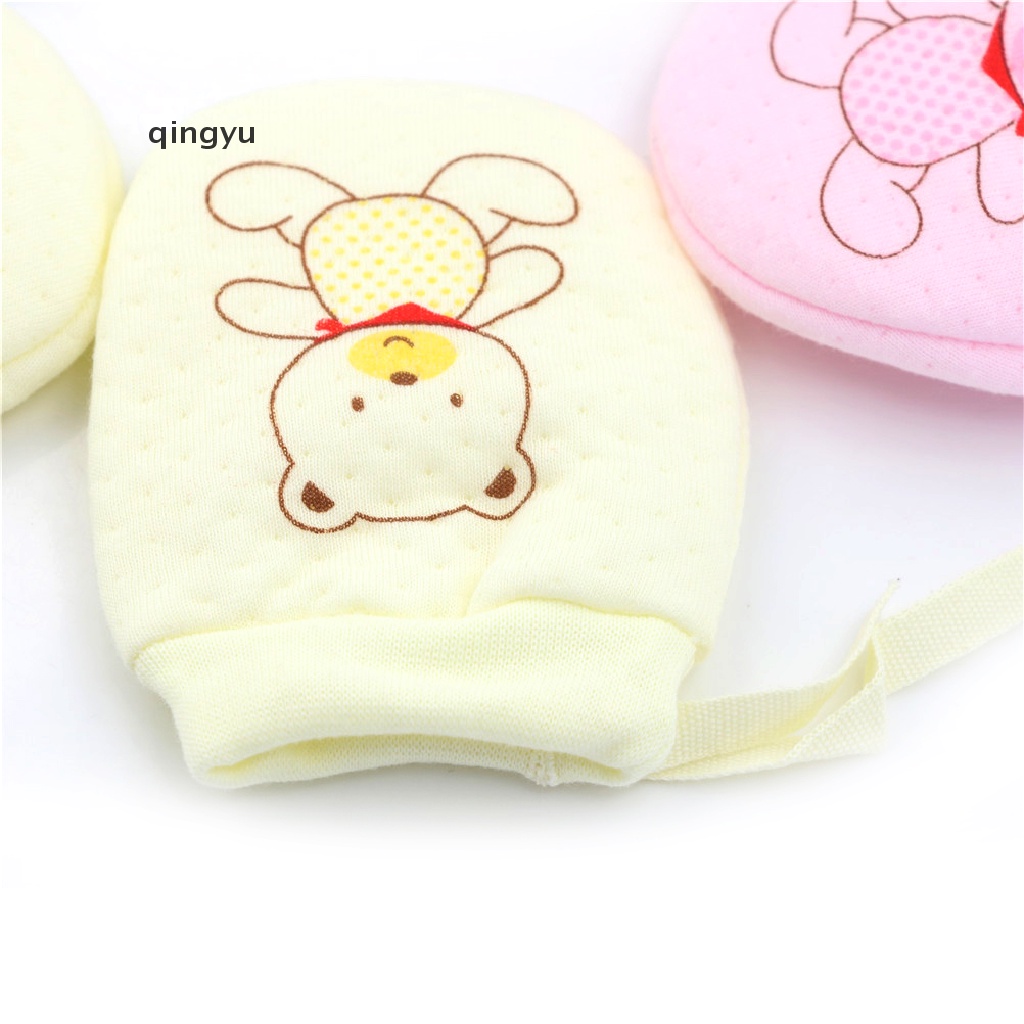 Găng Tay Chống Xước Mềm Mại Dễ Thương Cho Bé Sơ Sinh