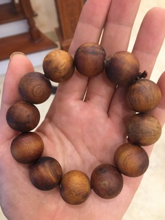 Vòng tay Gỗ Hoàng Đàn ( Nữ )