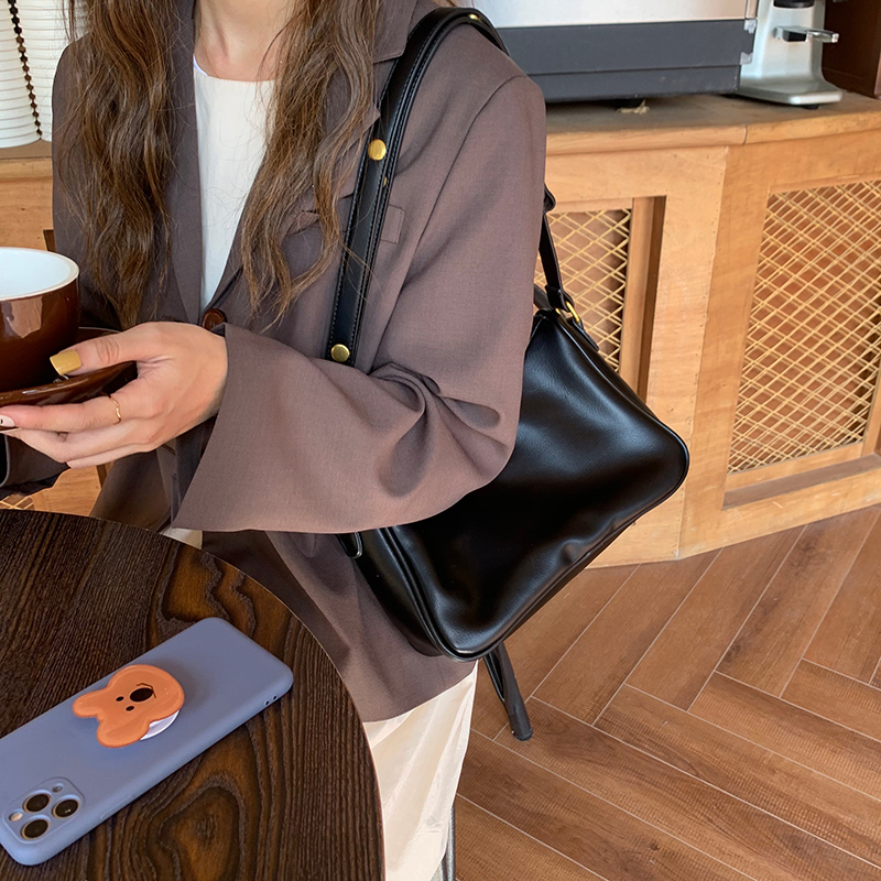 Túi đeo dưới cánh tay Mềm Thời Trang Thu Đông Cho Nữ