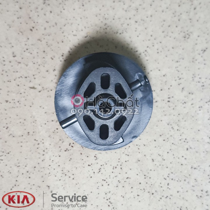 Nút gài cốp đựng đồ KIA MORNING CERATO K3 SORENTO ... - Nút gài táp lô nhập khẩu chính hãng KIA MOTORS - HYUNDAI MOBIS