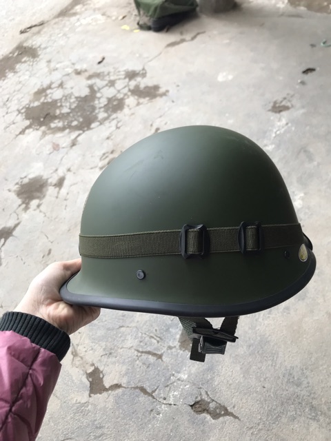 Mũ bảo hiểm đẹp phong cách lính