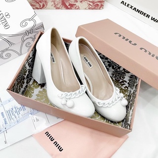 Cao gót miumiu xích trắng - đen