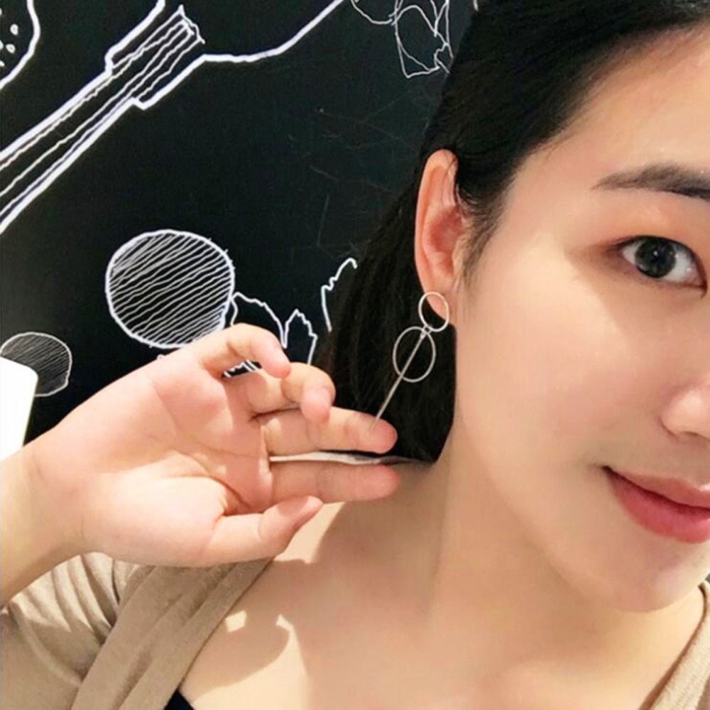 Khuyên tai dáng dài thiết kế độc đáo