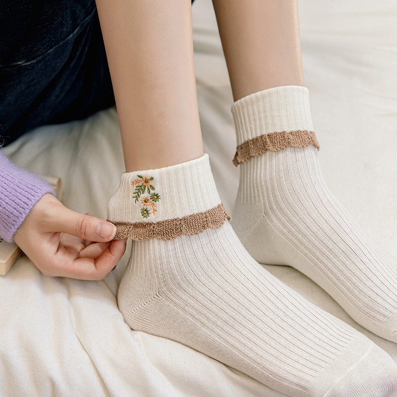 Vớ Nữ Thêu Ren Phong Cách Hàn Quốc Mới