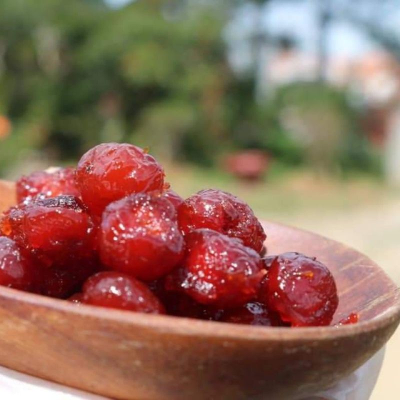 MỨT CHÙM RUỘT RIM CHUA NGỌT.