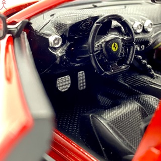 Xe mô hình Ferrari F12 TDF 1:24 Bburago