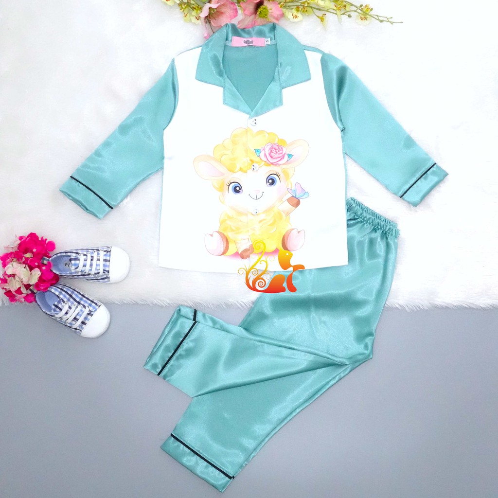 Bộ Đồ Pijama Phi Lụa "Hình Cừu vàng" Tay Dài Cho Bé - Từ 12kg - 42kg.