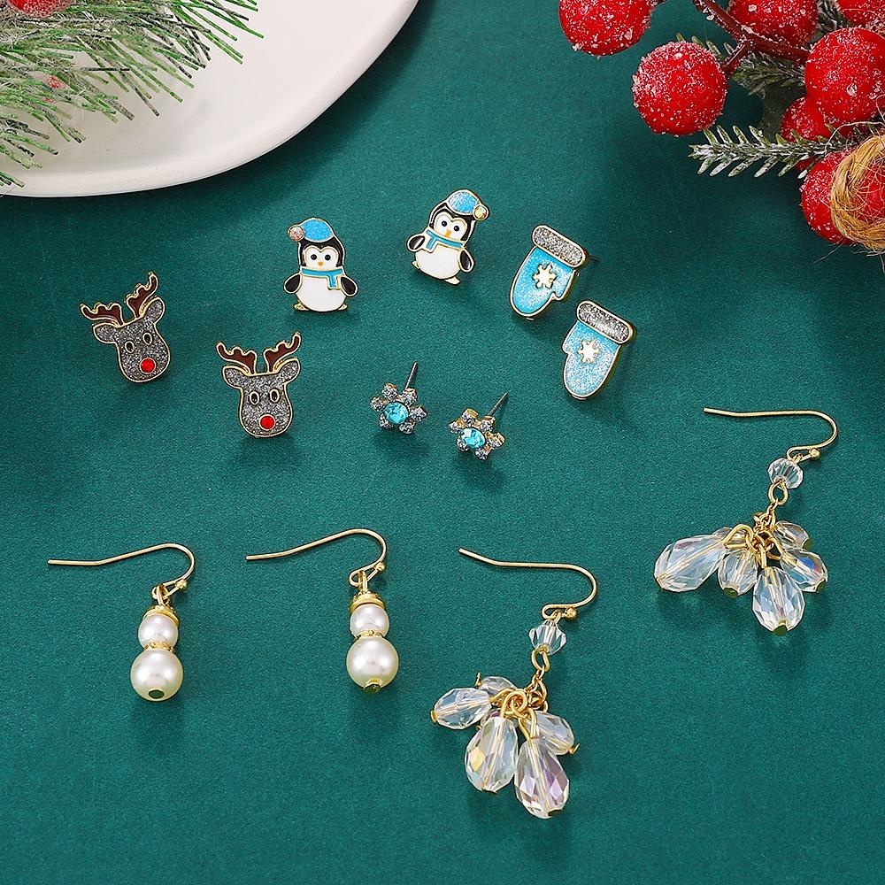 Bộ Bông Tai Hợp Kim Hình Chim Cánh Cụt / Ông Già Noel Dễ Thương Thời Trang Mùa Đông Cho Nữ