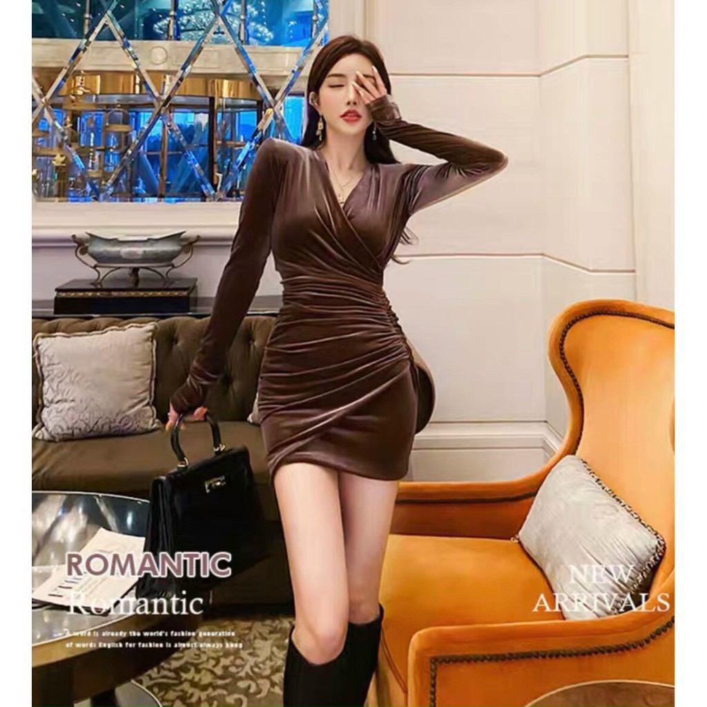 Đầm Nhung Tay Dài C ati