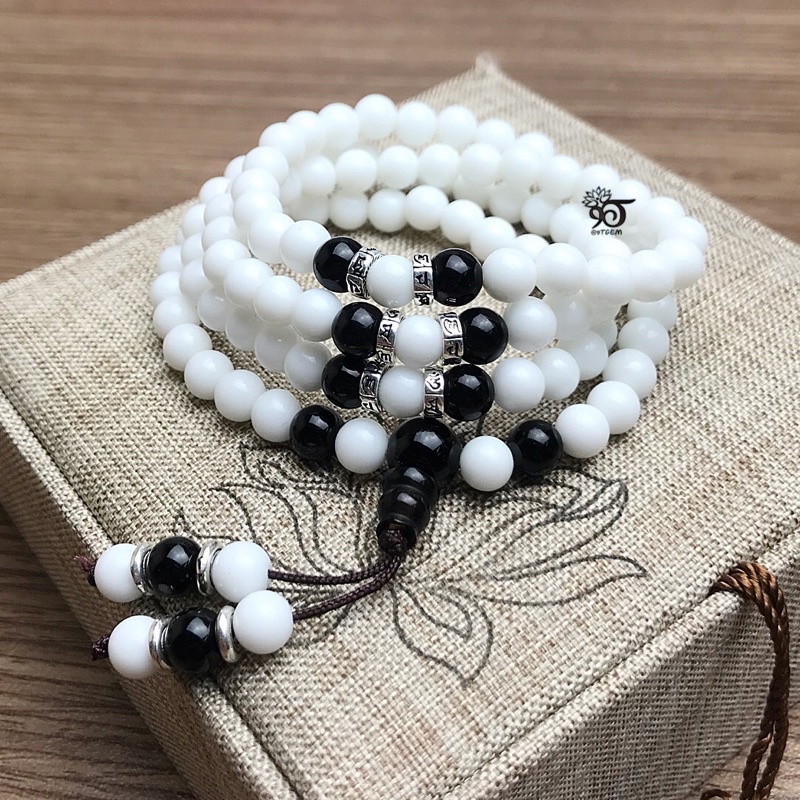Hạt Đá Phong Thuỷ Màu Trắng