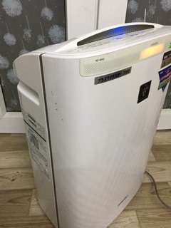 Máy lọc khí tạo ẩm Sharp KC-Y45