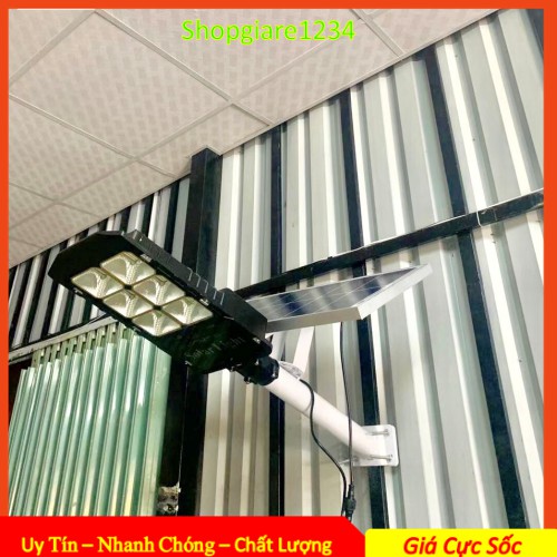 Đèn đường 100W NĂNG LƯỢNG MẶT TRỜI (có đồng hồ hiển thị % pin)