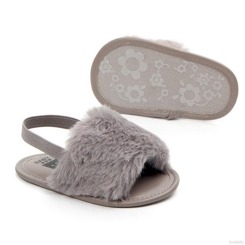 Giày sandal phối lông đáng yêu cho bé
