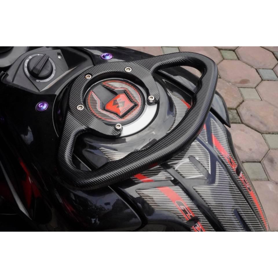 Tay yên ngựa bình xăng gsx r-s-bandit150