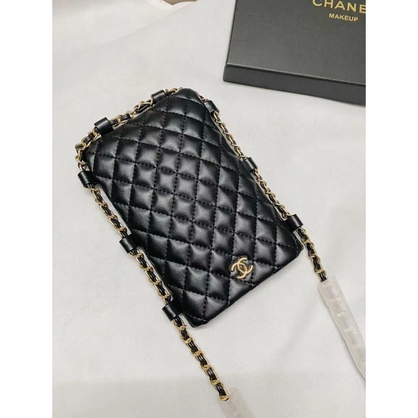 Sẵn hàng túi phone Chanel Vip gift chính hãng ( auth) size 15x20cm