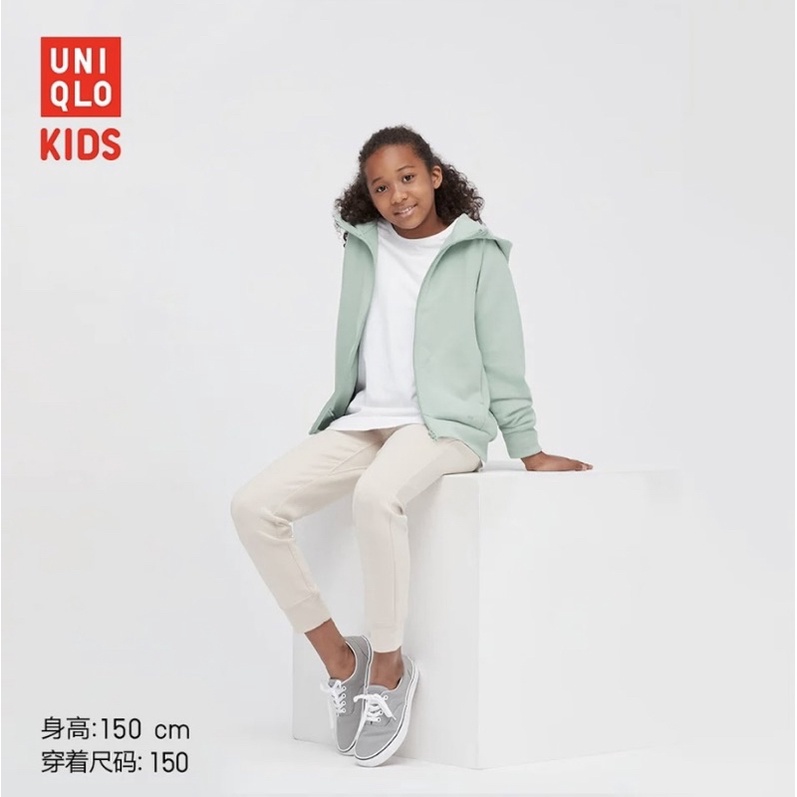 Áo Khoác Nỉ Siêu Co Giãn Dry Có Mũ Uniqlo size 160