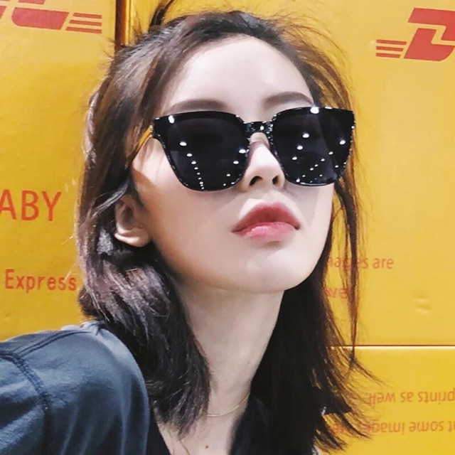 Kính râm 6035 kính râm thời trang nam nữ vuông đen chân vàng gọng tròn - Bự Store