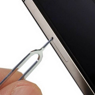1 cây que chọt sim