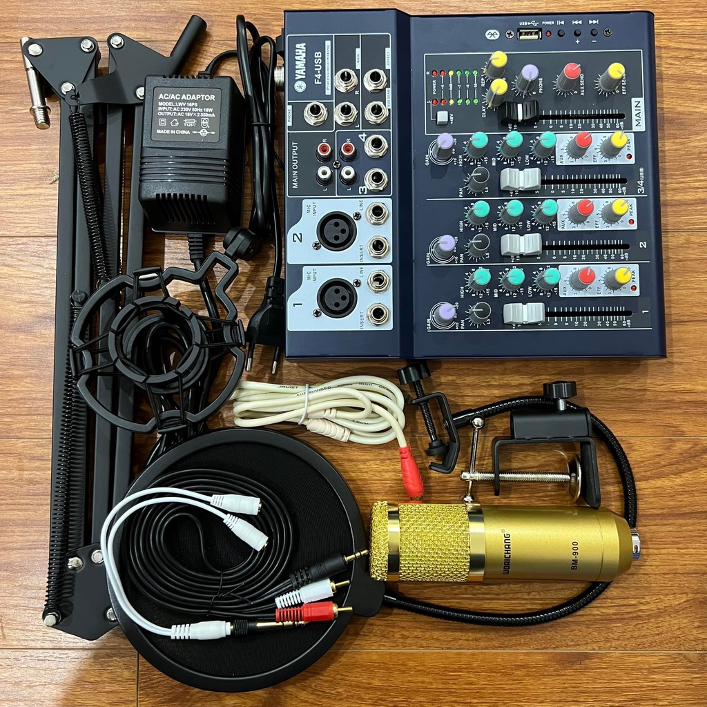 Dàn Hát Thu Âm Sound-Card F4 Bluetooth + Micro BM900 Live Stream Oneline Tại Nhà Bộ Combo Mic Livestream Hát Karaoke Mic