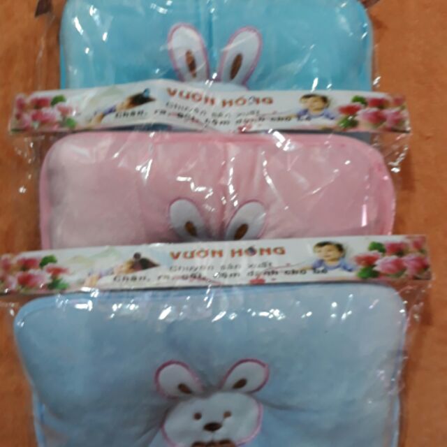Gối lỏm cho bé sơ sinh