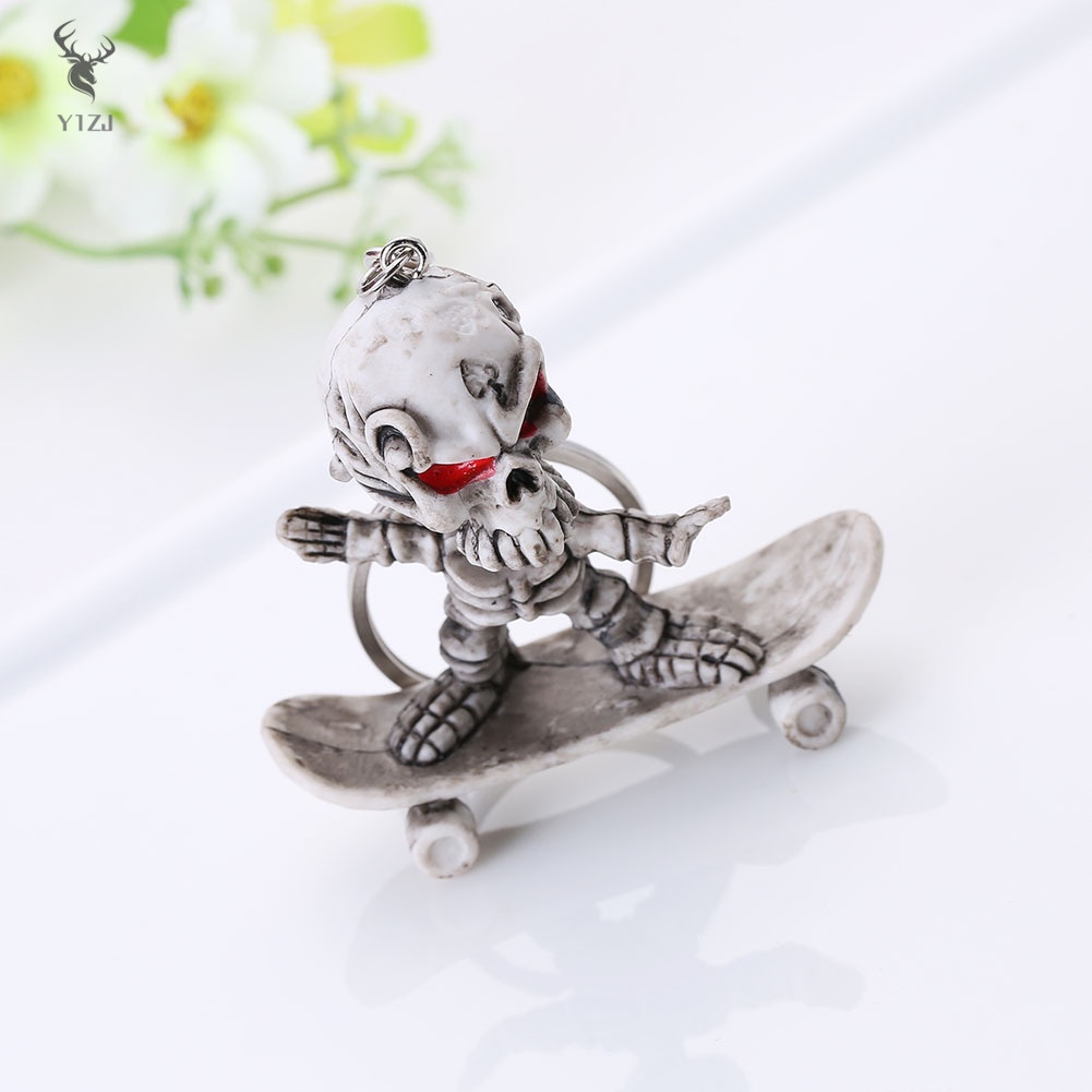 Mới Móc Khóa Hình Đầu Lâu Trượt Ván Cá Tính