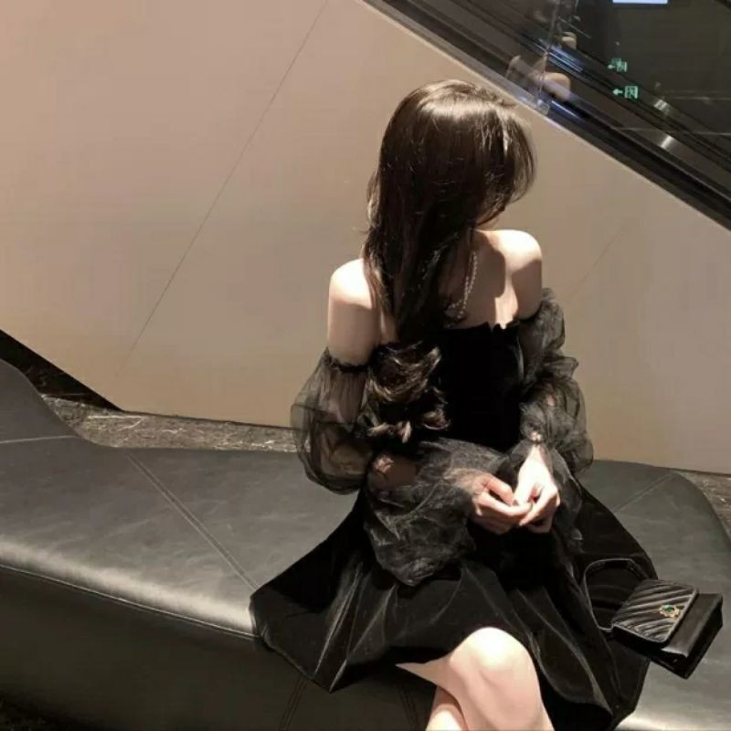 Váy đen sexy tay lưới phồng trễ vai quây eo