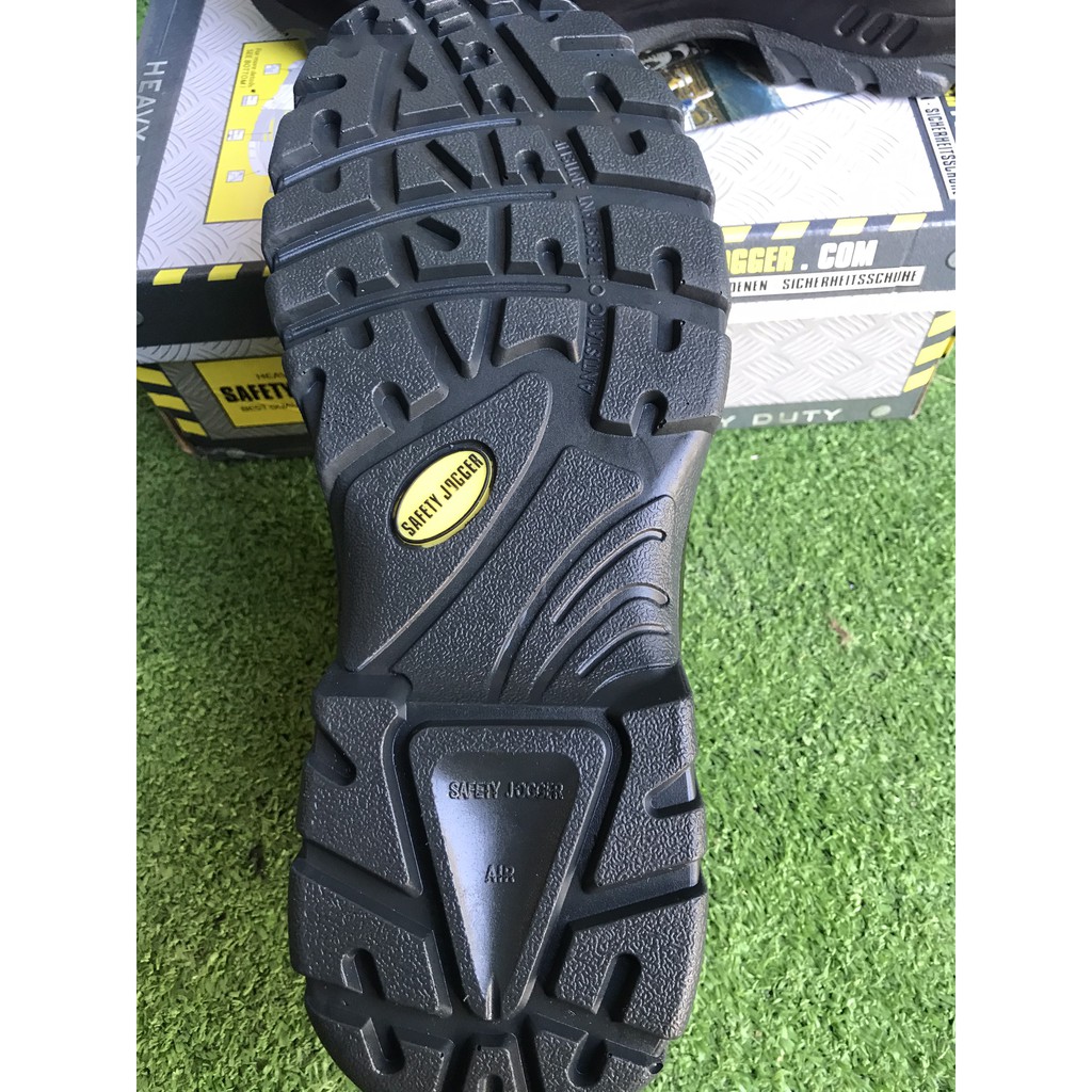 GIÀY BẢO HỘ CÔNG TRÌNH JOGGER BESTRUN S3 SRC