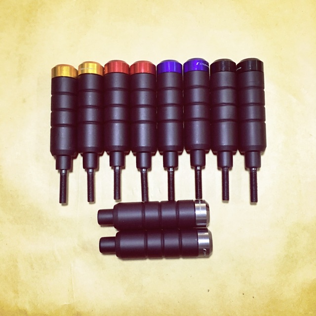 Chống đổ nhựa đặc mẫu 2