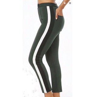Quần Thun F21 Xanh Rêu Sọc Trắng Đen - 0317