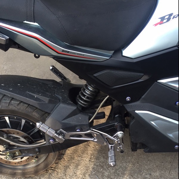 Bàn Đạp Gác Chân Phía Trước Và Sau Dành Cho Xe Mô Tô MSX m3 m5