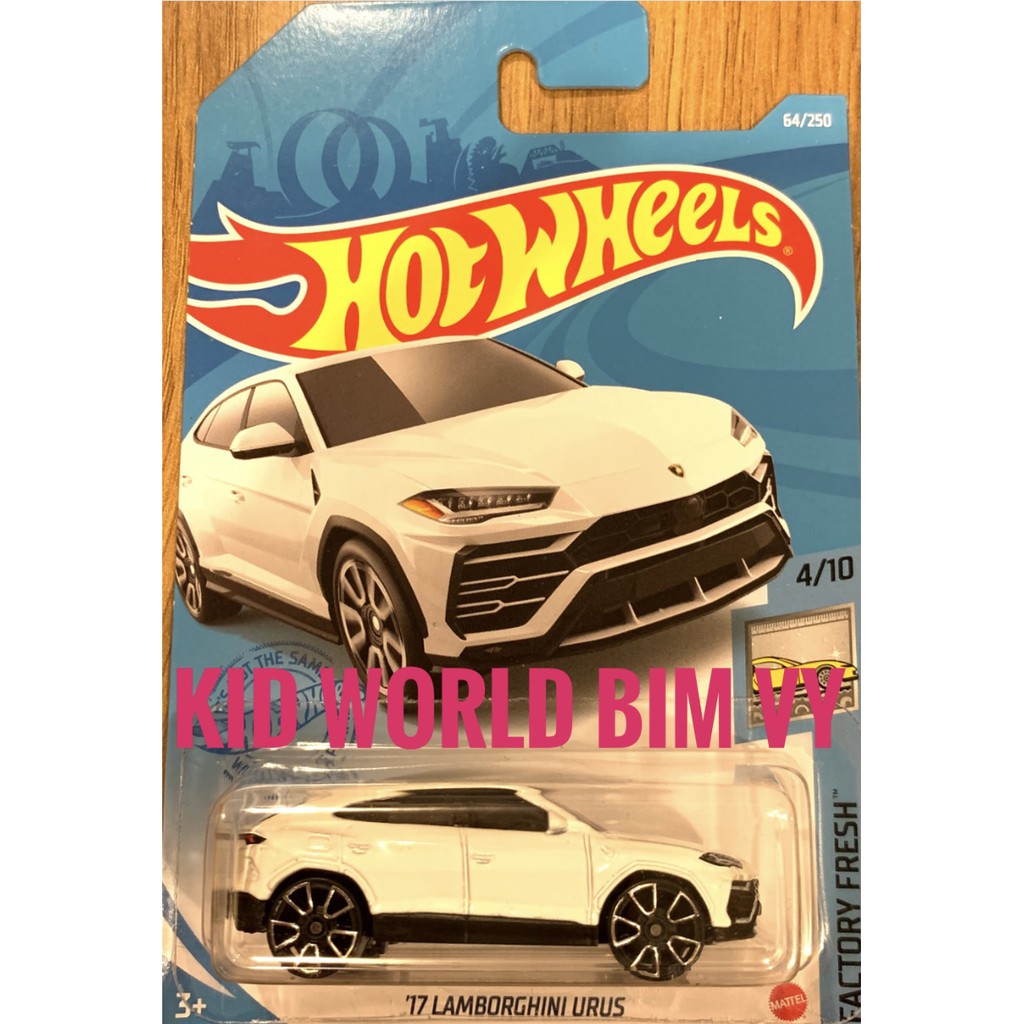 Xe mô hình Hot Wheels basic '17 Lambor Urus GTB95.