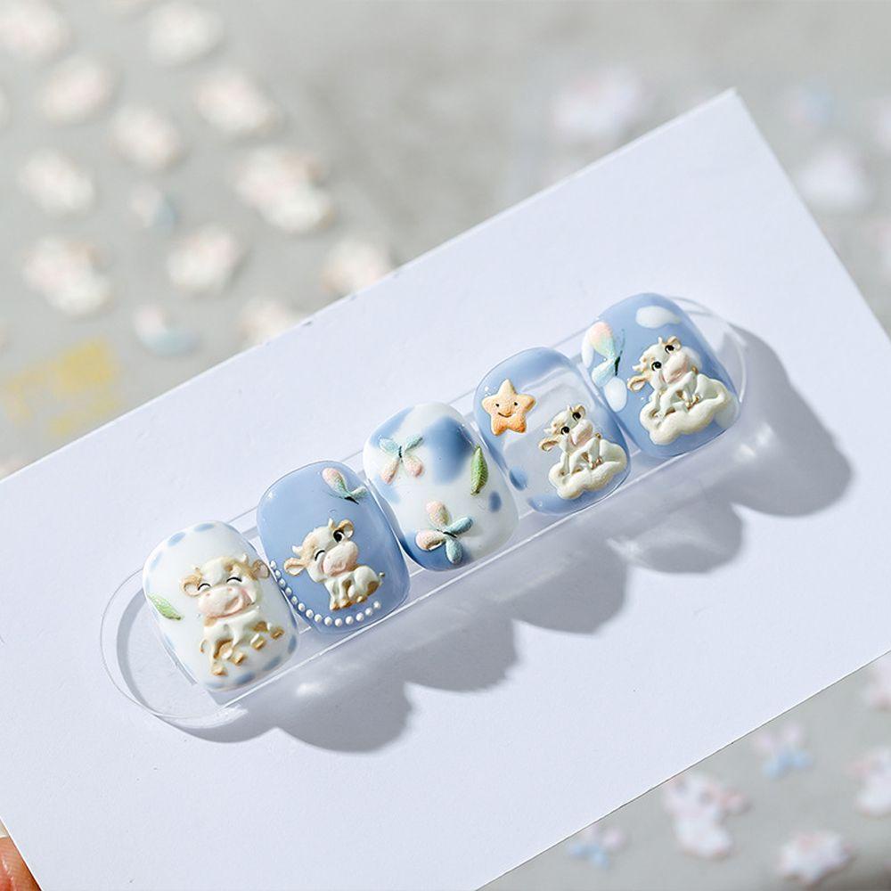 Miếng Dán Trang Trí Móng Tay Tự Dính Họa Tiết Hoạt Hình Dễ Thương