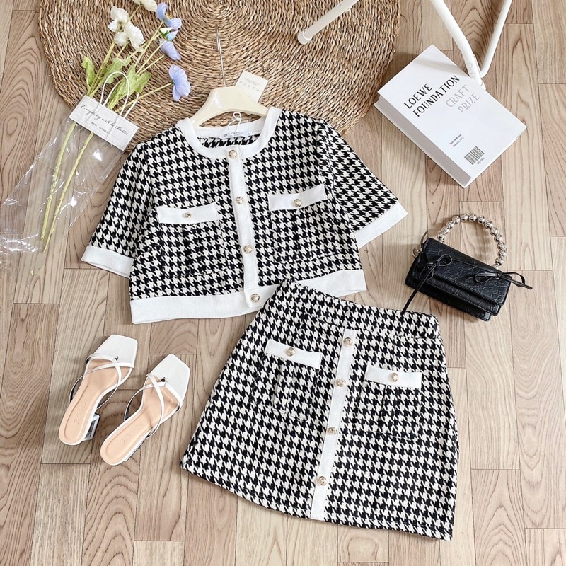 Set dạ ziczac + chân váy phối khuy nấm