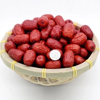 Táo đỏ Tân Cương