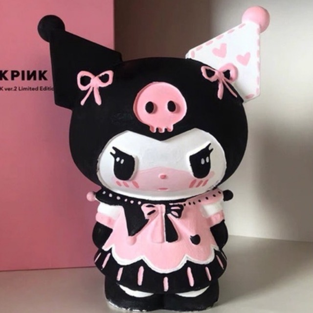 Tượng tô màu Kuromi bằng nhựa vinyl - có thể bỏ ống heo
