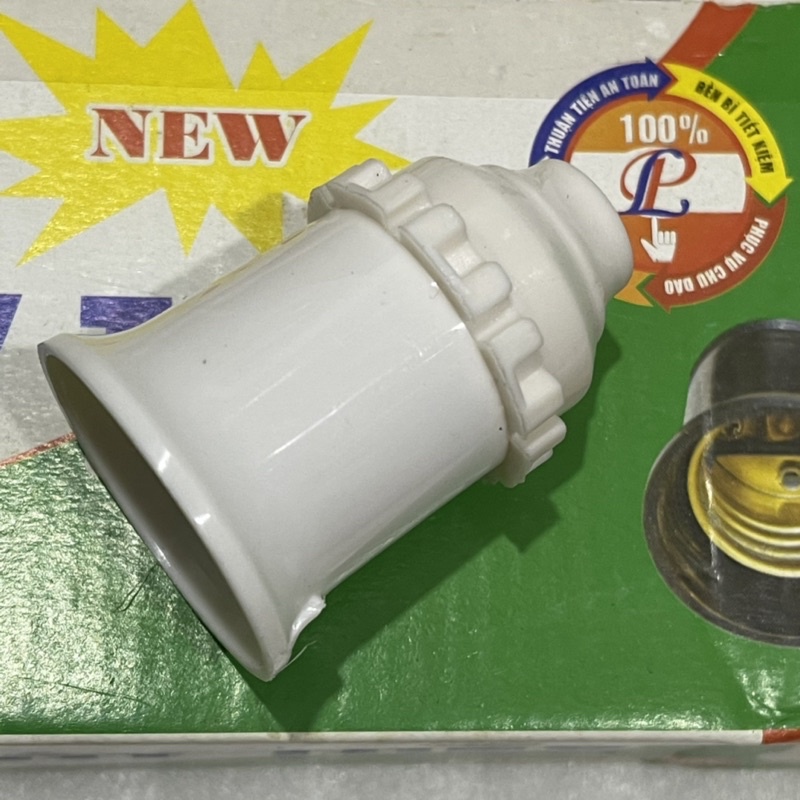 Đuôi đèn xoáy. Đui xoáy treo dùng cho bóng sợi đốt 200W