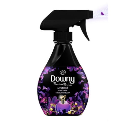 Nước Xịt Thơm Quần Áo Downy 370ML