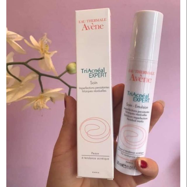 Kem giảm mụn Avène Triacneal expert emulsion 30ml