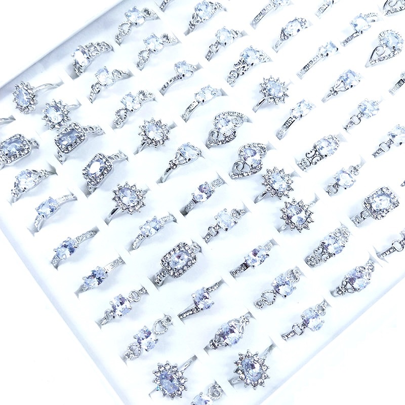 Nhẫn Mạ BạC ĐíNh Đá Sang TrọNg